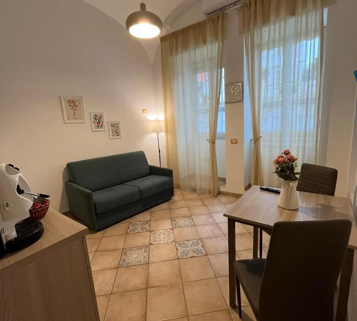 Apartment Moka Holiday Neapel Italien